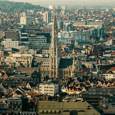 @unsplash.com